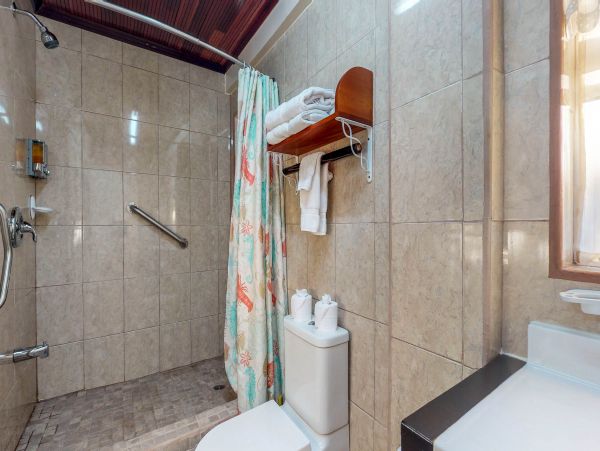 Ambergris Caye Home 1008350