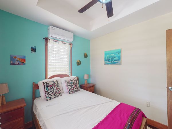 Ambergris Caye Home 1008353