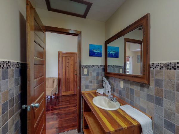 Ambergris Caye Home 1008353