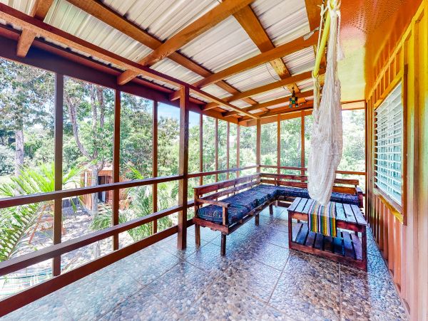 Ambergris Caye Home 1008353