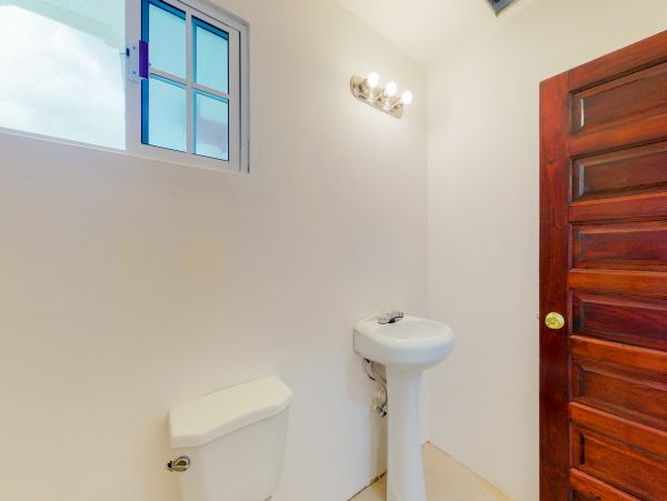 Ambergris Caye Home 1008354