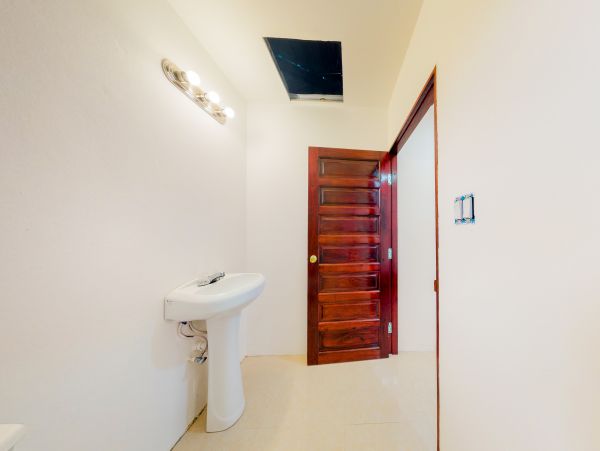 Ambergris Caye Home 1008354