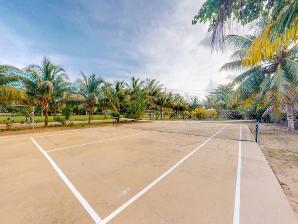 Ambergris Caye Home 1008354