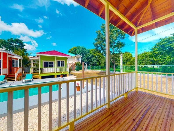 Ambergris Caye Home 1008355