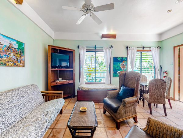 Ambergris Caye Home 1008356