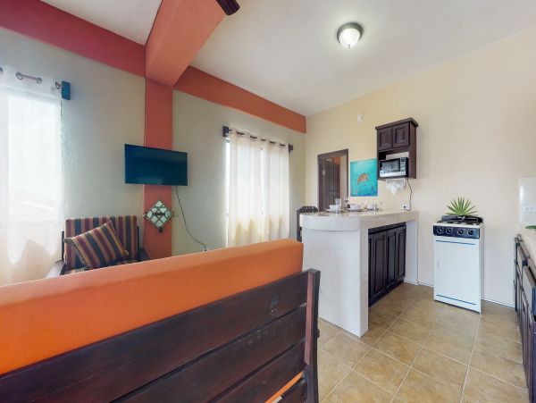 Ambergris Caye Home 1008357