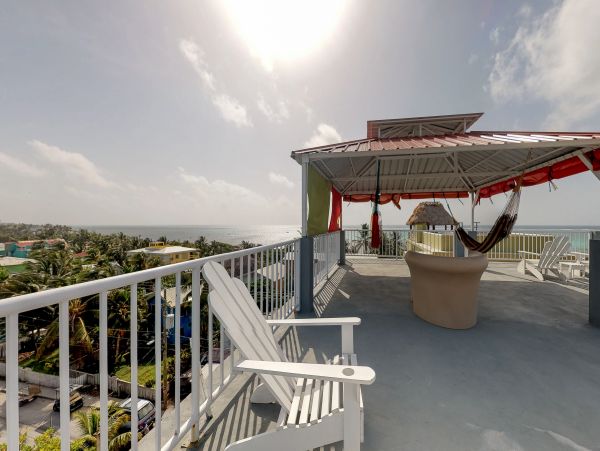 Ambergris Caye Home 1008357