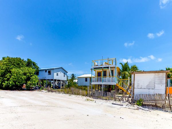 Ambergris Caye Home 1008358