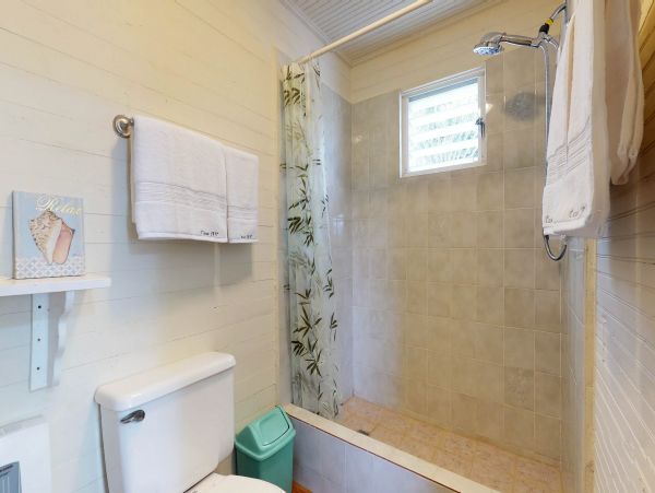 Ambergris Caye Home 1008359