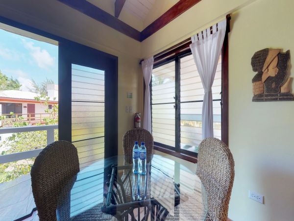 Ambergris Caye Home 1008360