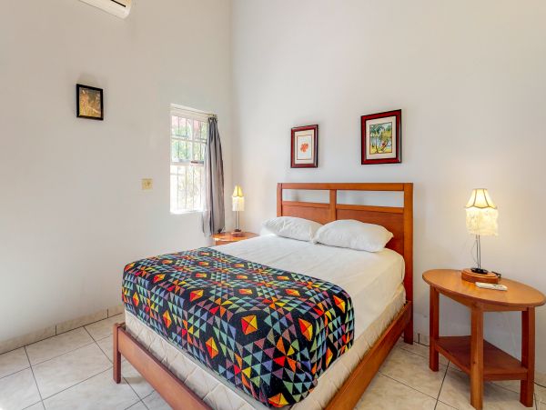 Ambergris Caye Home 1008361