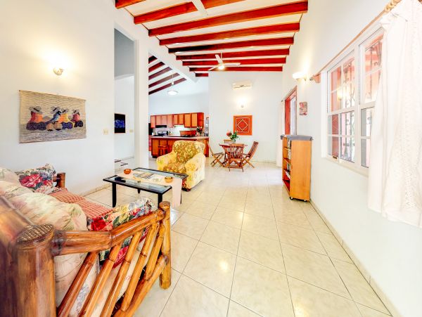 Ambergris Caye Home 1008361