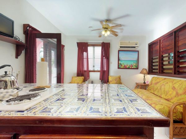 Ambergris Caye Home 1008364