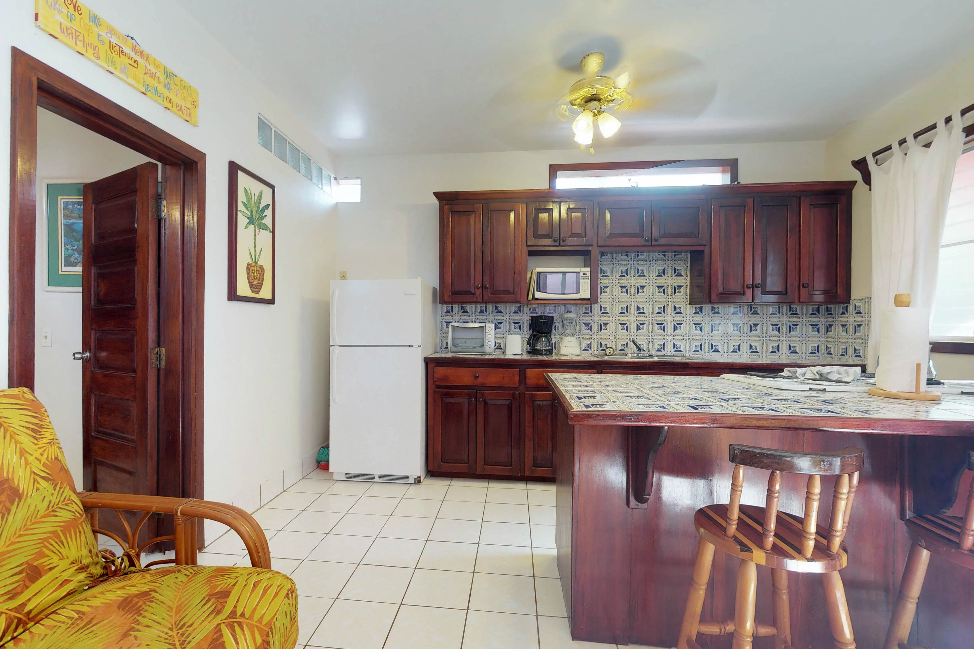 Ambergris Caye Home 1008364