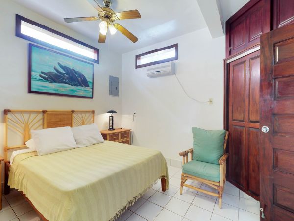 Ambergris Caye Home 1008364