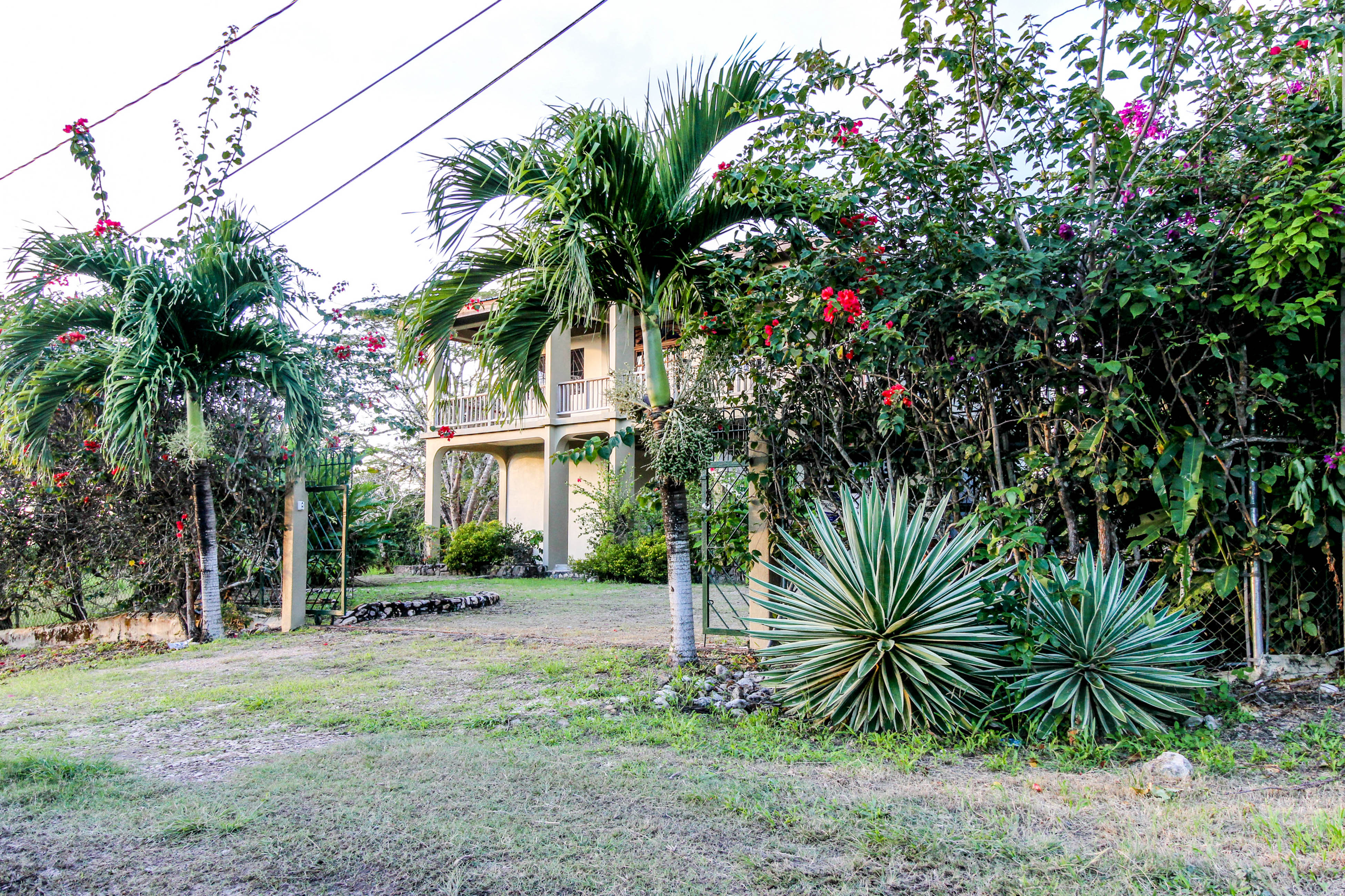 Ambergris Caye Home 1008367