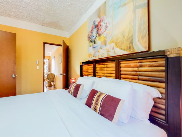 Ambergris Caye Home 1008368