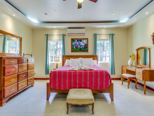 Ambergris Caye Home 1008369