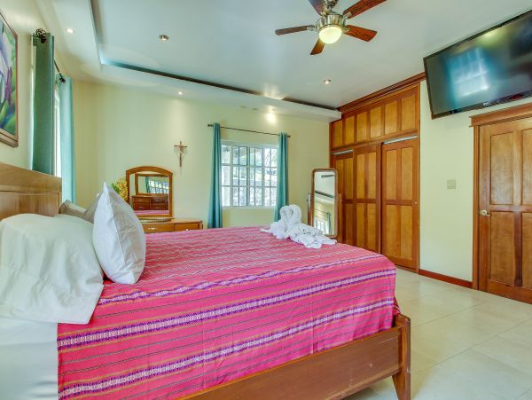 Ambergris Caye Home 1008369