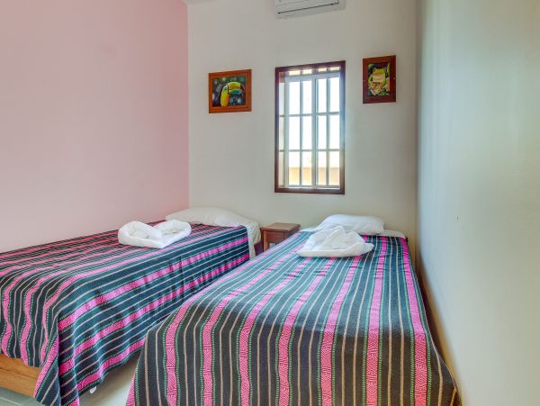 Ambergris Caye Home 1008369