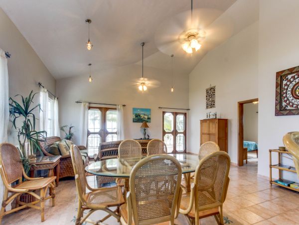 Ambergris Caye Home 1008370