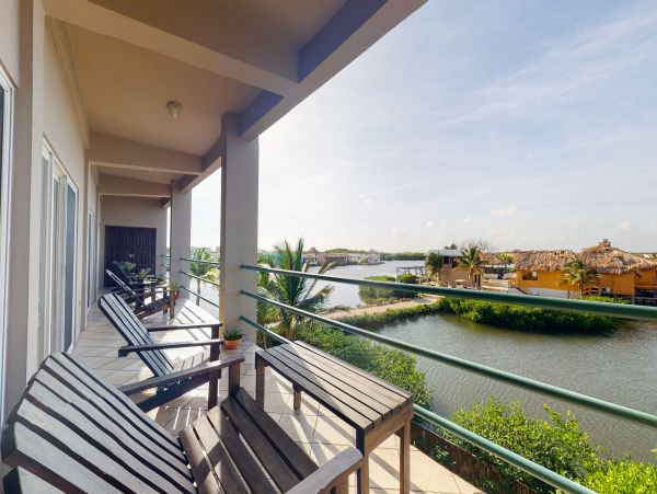Ambergris Caye Home 1008371