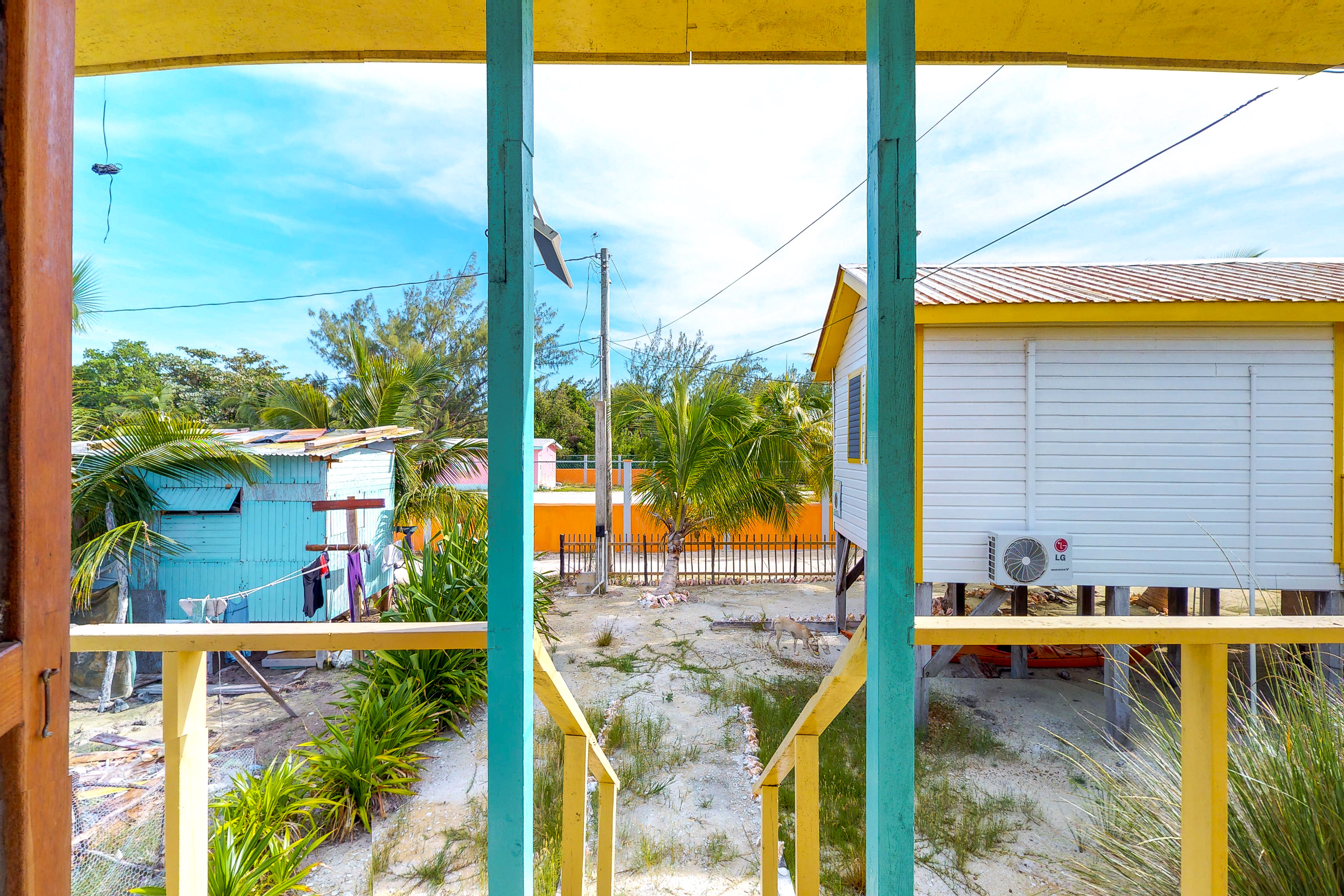 Ambergris Caye Home 1008372