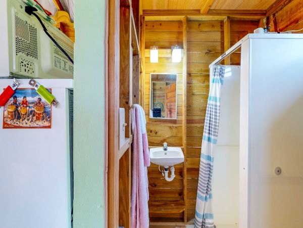Ambergris Caye Home 1008372