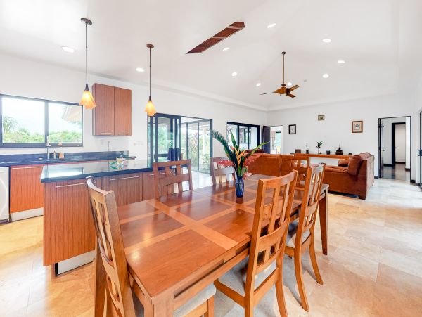 Ambergris Caye Home 1008374