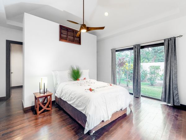 Ambergris Caye Home 1008374