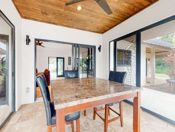 Ambergris Caye Home 1008374