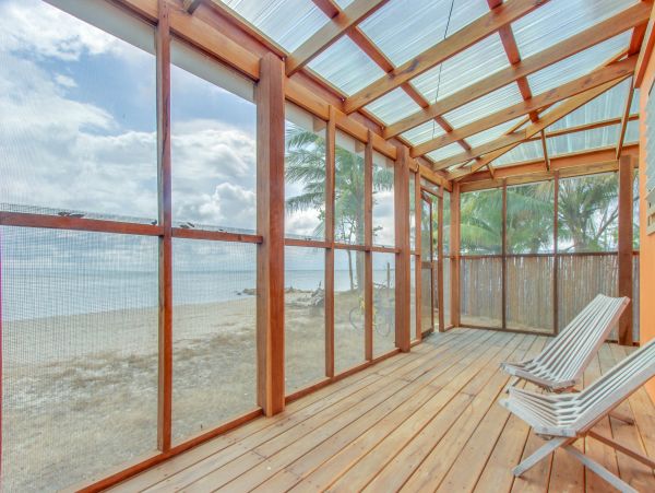 Ambergris Caye Home 1008375