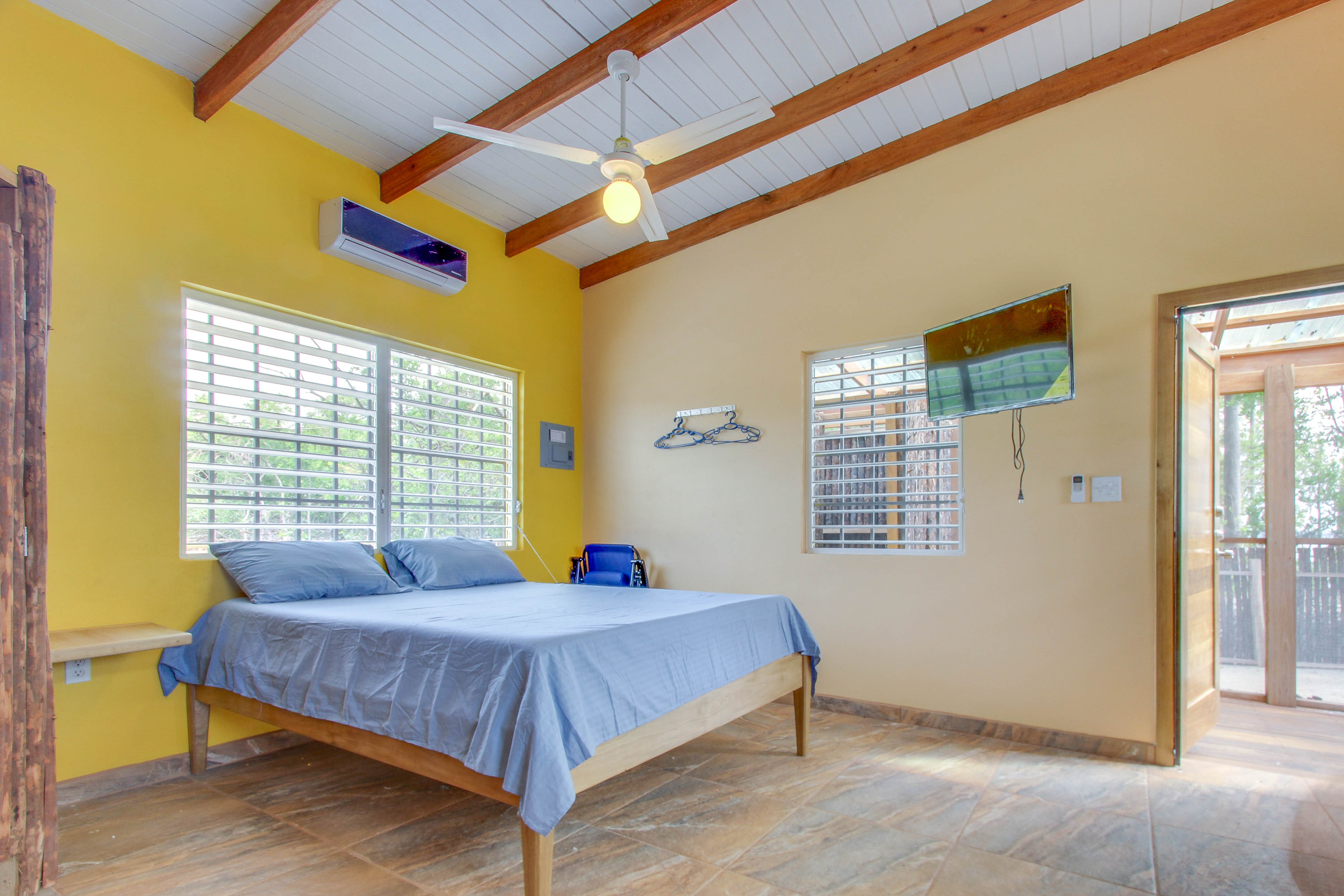 Ambergris Caye Home 1008375
