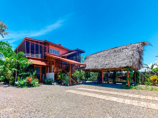 Ambergris Caye Home 1008376