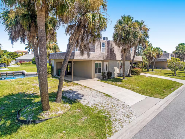 Longboat Key Two Bedroom Canal Front Townhome Screened Porch