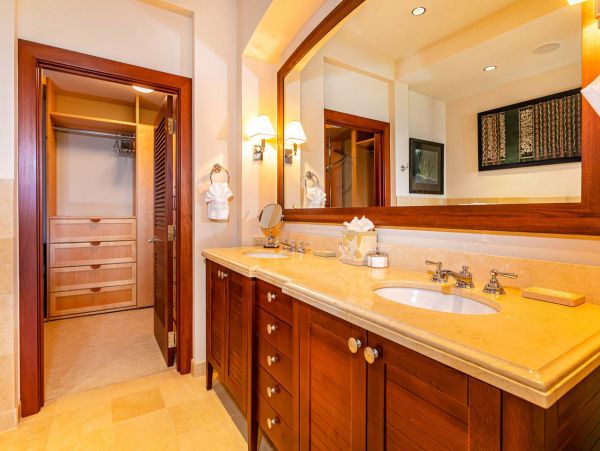 Wailea Oceanfront Vacation Rental with Pool