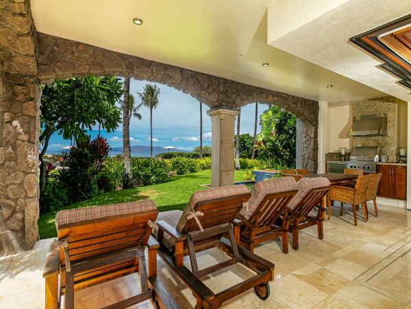 Wailea Oceanfront Vacation Rental with Pool
