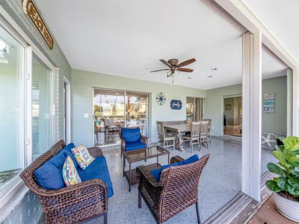 Golf Course View Sarasota Vacation Home with Private Pool