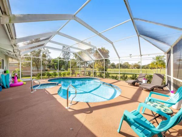 Golf Course View Sarasota Vacation Home with Private Pool