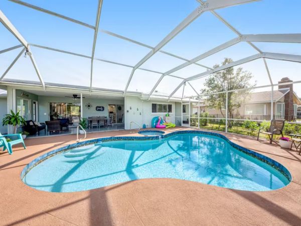 Golf Course View Sarasota Vacation Home with Private Pool