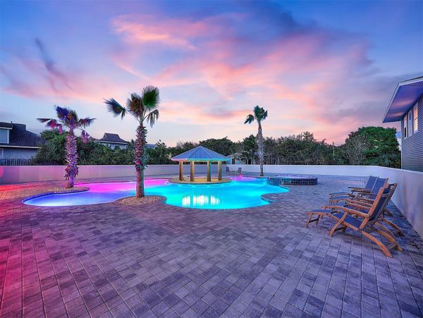 Miramar Beach Luxury Vacation Villa Sleeps 25 Guests