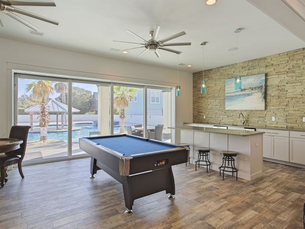Miramar Beach Luxury Vacation Villa Sleeps 25 Guests