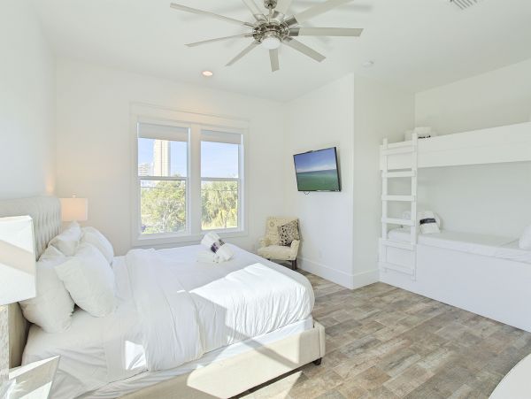 Miramar Beach Luxury Vacation Villa Sleeps 25 Guests