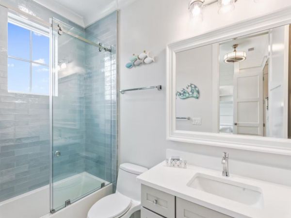 Santa Rosa Beach Luxury Nine Bedroom Home with Pool & Spa
