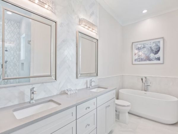 Santa Rosa Beach Luxury Nine Bedroom Home with Pool & Spa