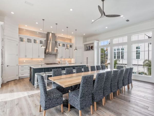 Santa Rosa Beach Luxury Nine Bedroom Home with Pool & Spa
