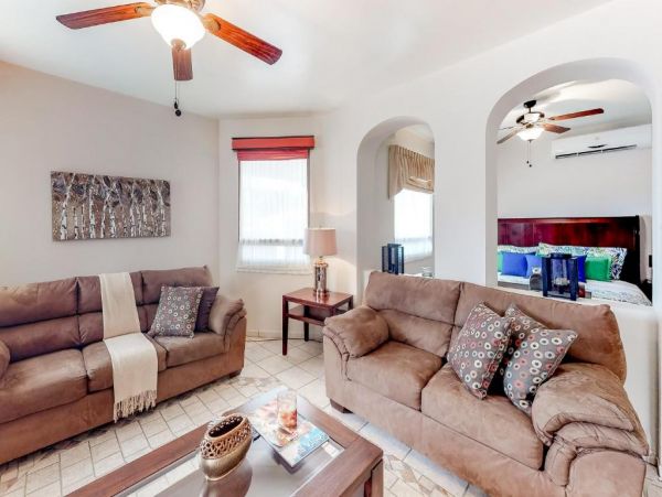 Guanacaste 5 Bedroom Home with Private Pool & Spa