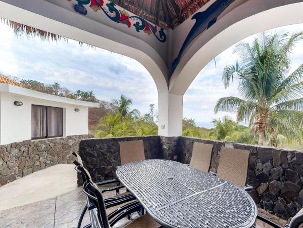 Guanacaste 5 Bedroom Home with Private Pool & Spa