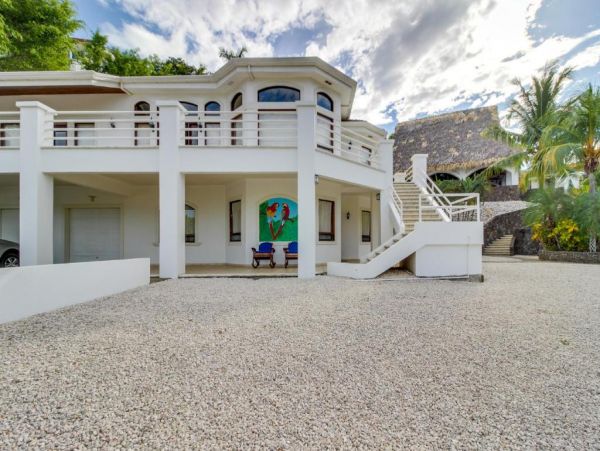 Guanacaste 5 Bedroom Home with Private Pool & Spa