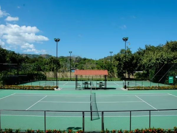Guanacaste 5 Bedroom Home with Private Pool & Spa
